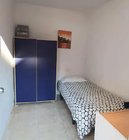 Pintor Pahissa Pensión